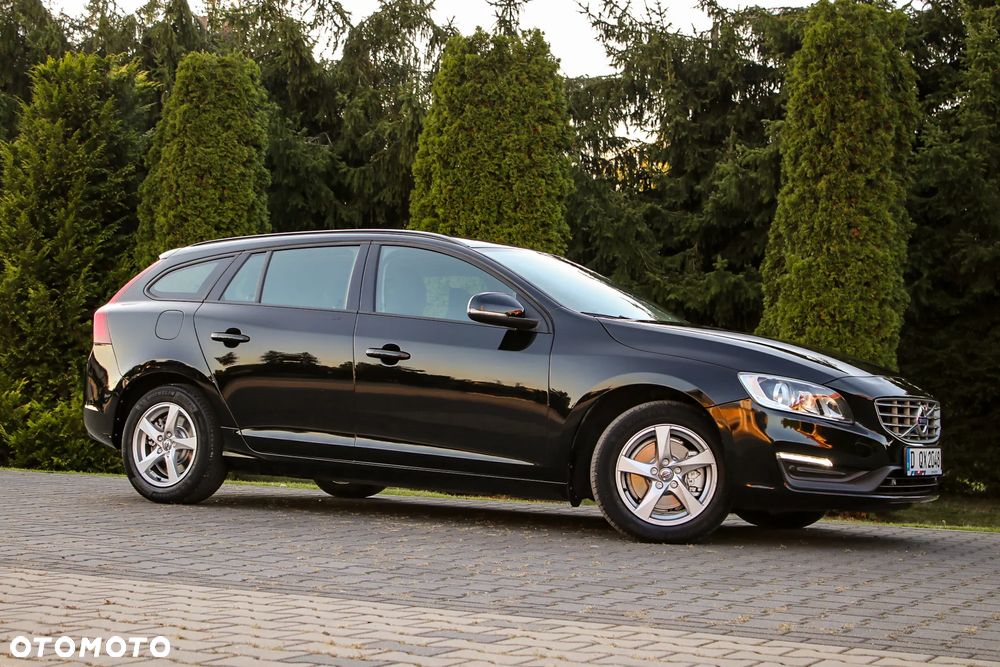 Volvo V60 D3 Summum - 11