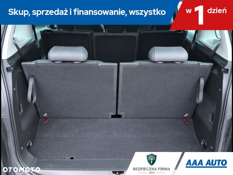 Opel Zafira - 17