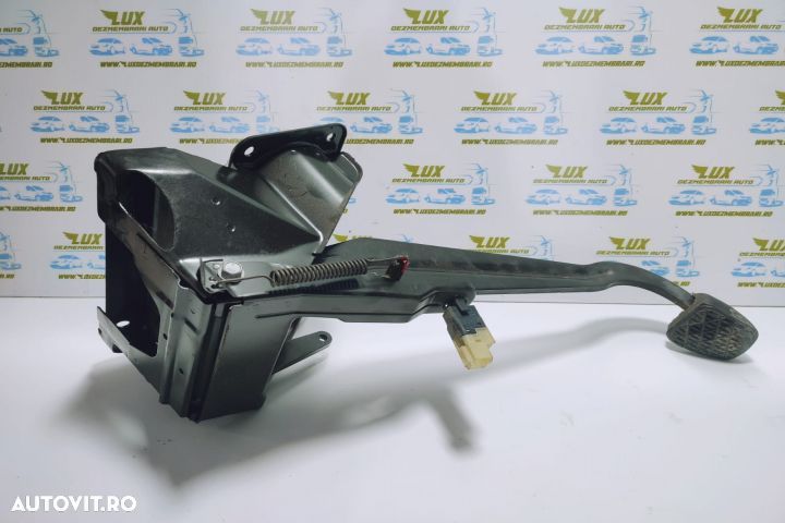 Pedala de frana a6392901501 Mercedes-Benz Viano W639 seria - 1