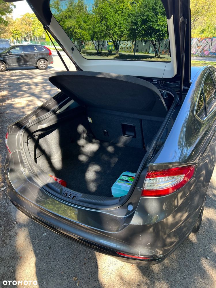 Ford Mondeo 2.0 TDCi Titanium - 10