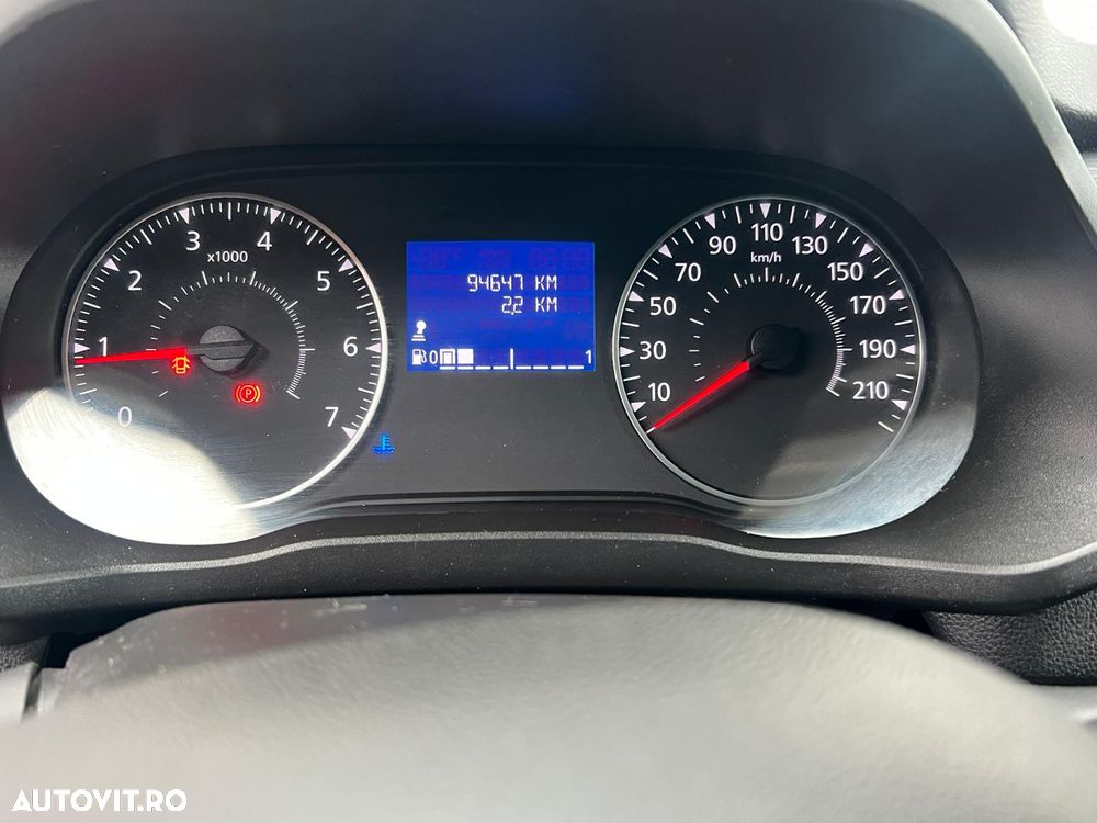 Renault Express - 12