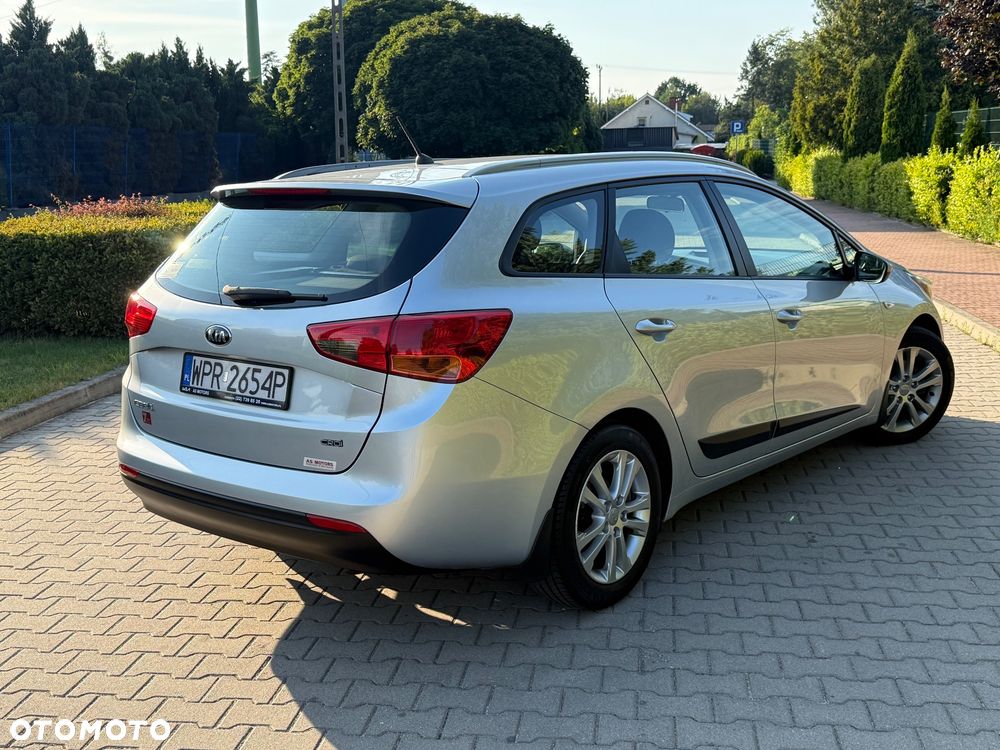 Kia Ceed 1.6 CRDi M - 9