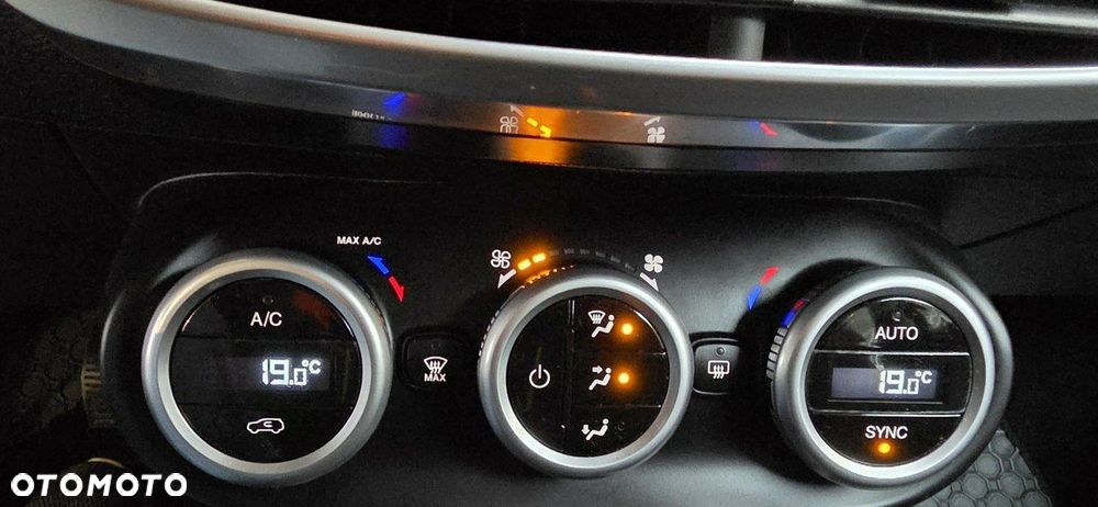 Fiat 500X - 24