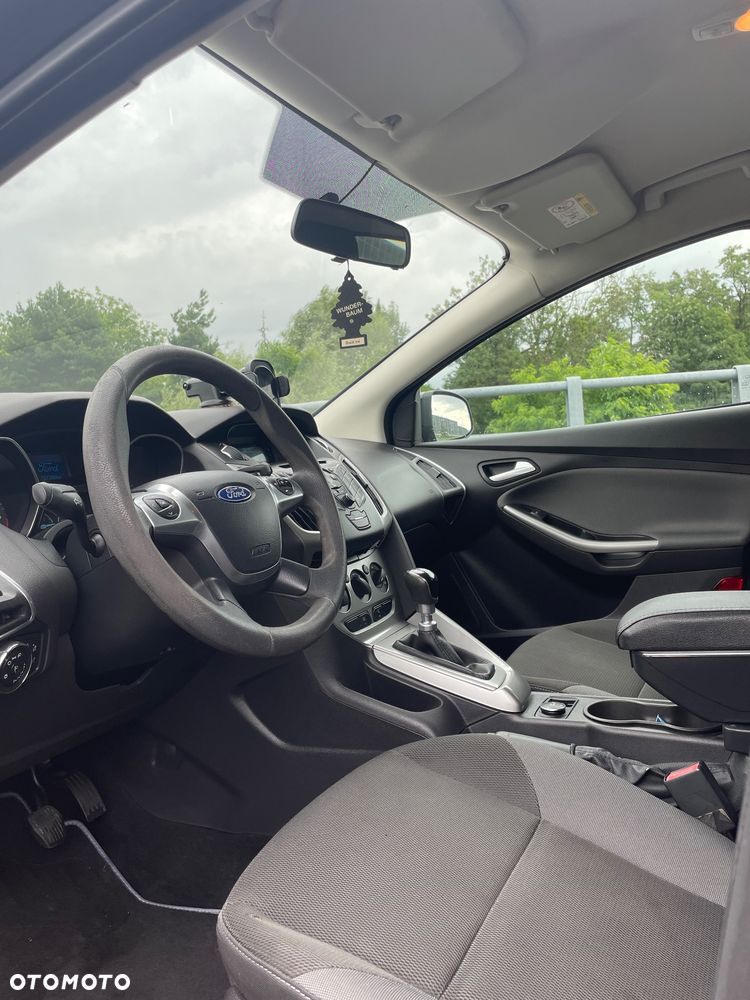 Ford Focus - 12