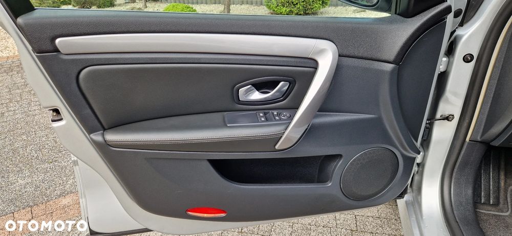 Renault Laguna 2.0 16V Dynamique - 13