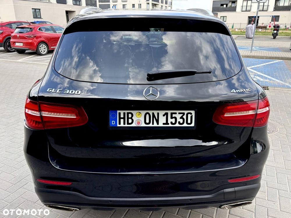 Mercedes-Benz GLC 300 4Matic 9G-TRONIC - 7