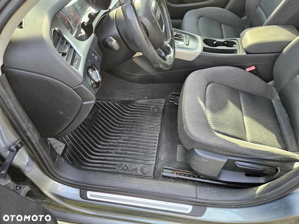 Audi A4 ver-3-0-tdi-quattro-tiptronic - 26