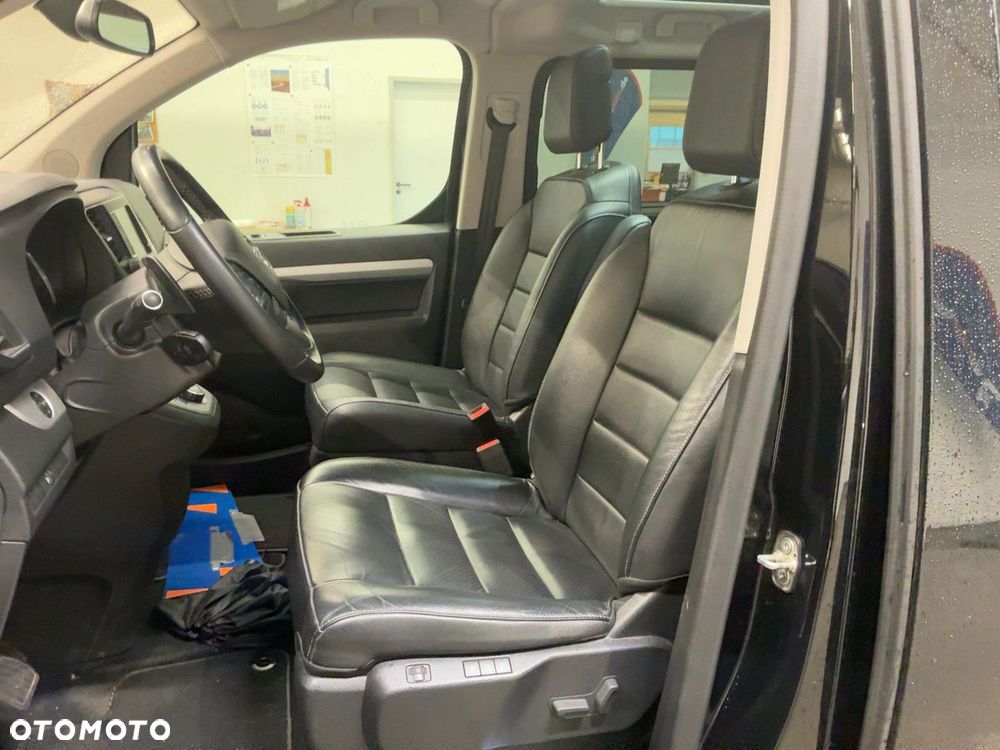 Opel Zafira 2022 photo 5
