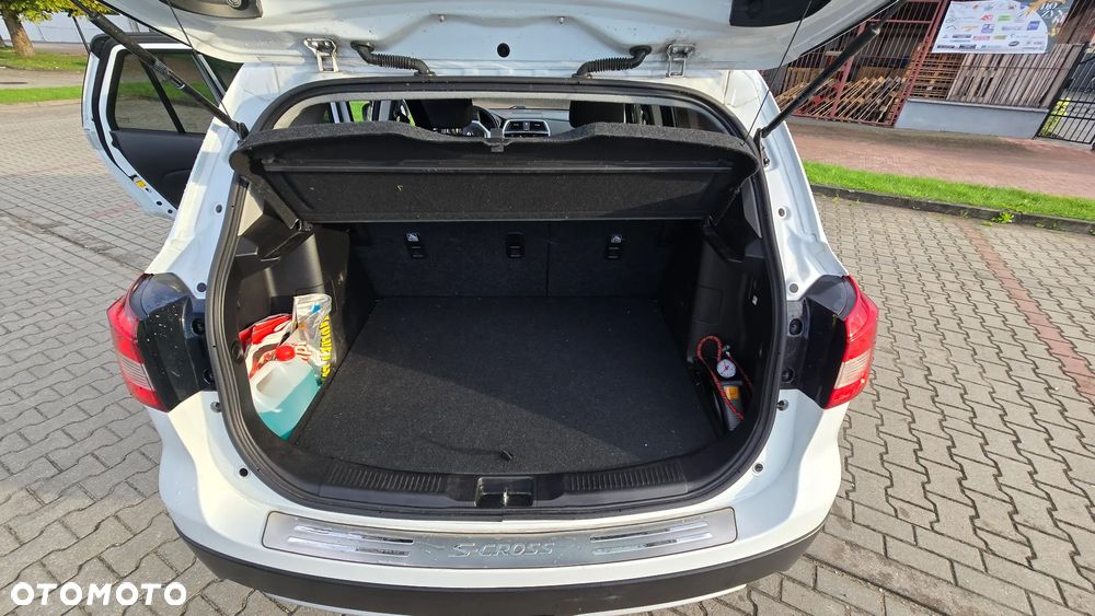 Suzuki SX4 - 10