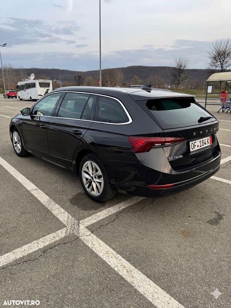 Skoda Octavia 2.0 TDI (Green tec) DSG Style - 6