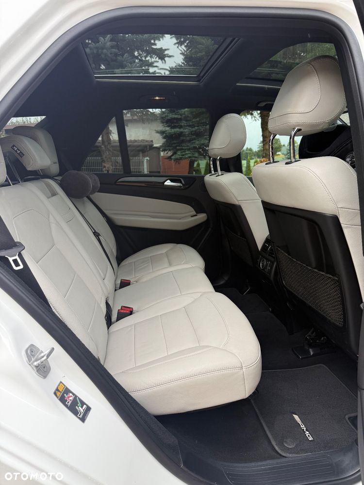 Mercedes-Benz GLE 450 AMG 4Matic 9G-TRONIC AMG Line - 11