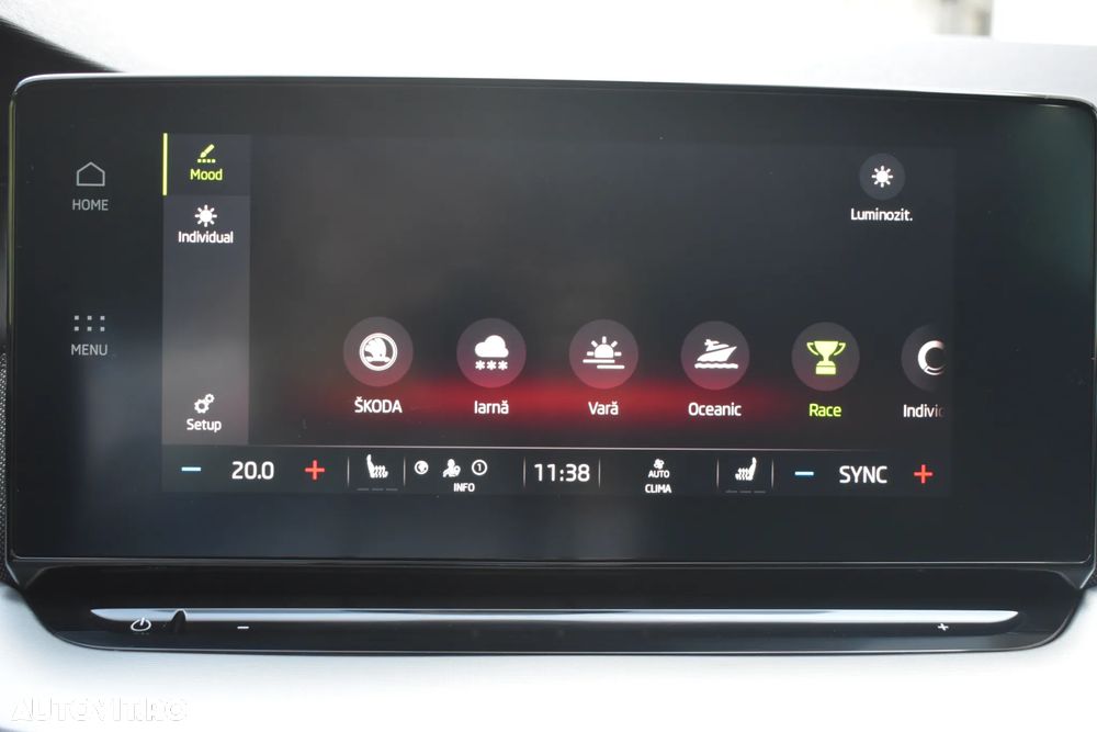 Skoda Octavia 2.0 TDI DSG 4X4 Style - 17