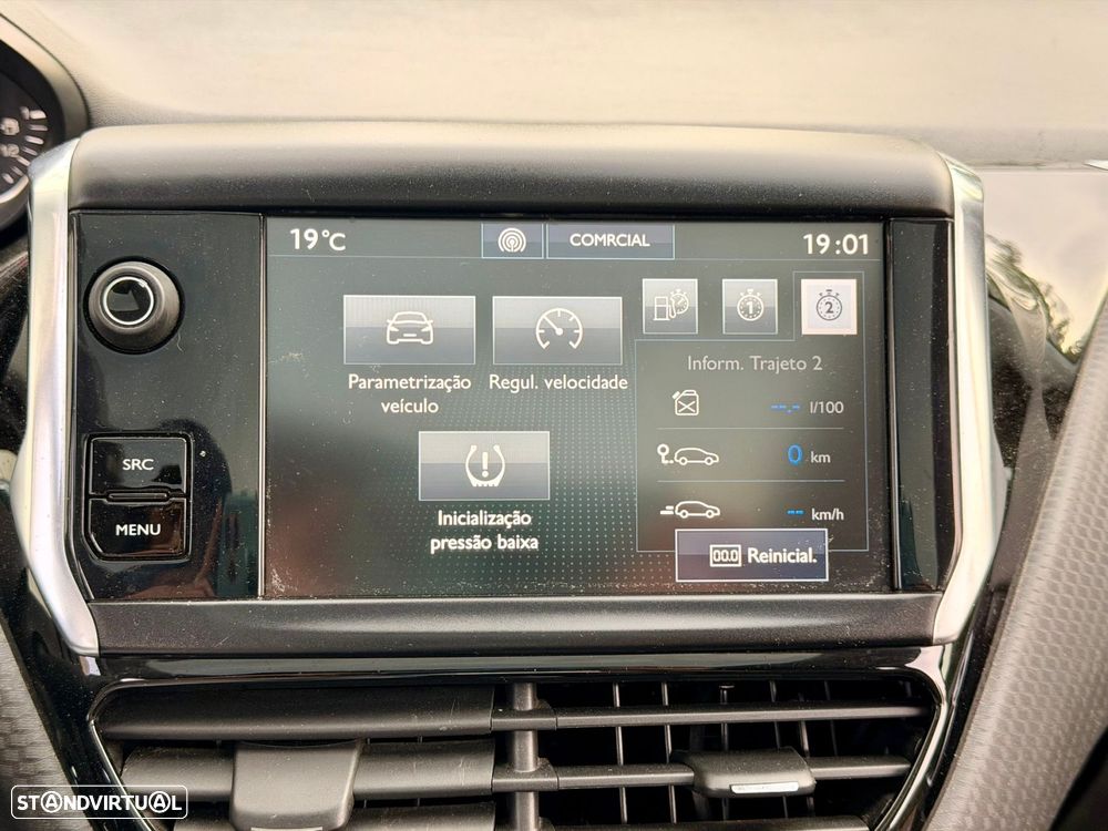 Peugeot 2008 1.2 PureTech Crossway - 11