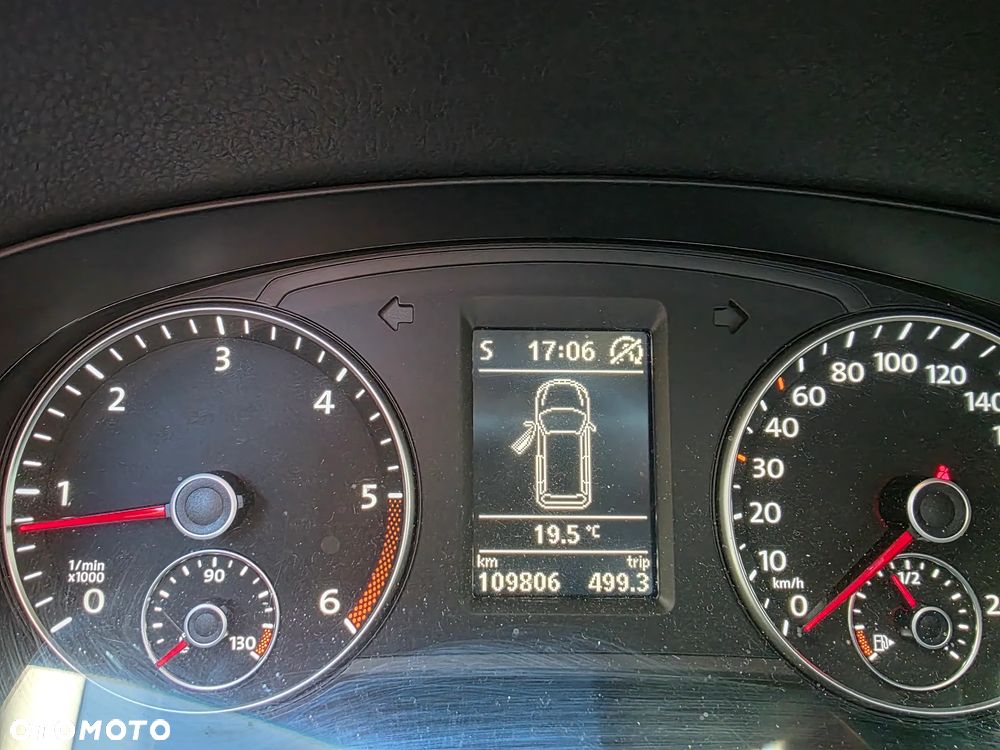Volkswagen Sharan 2.0 TDI Comfortline DSG - 11