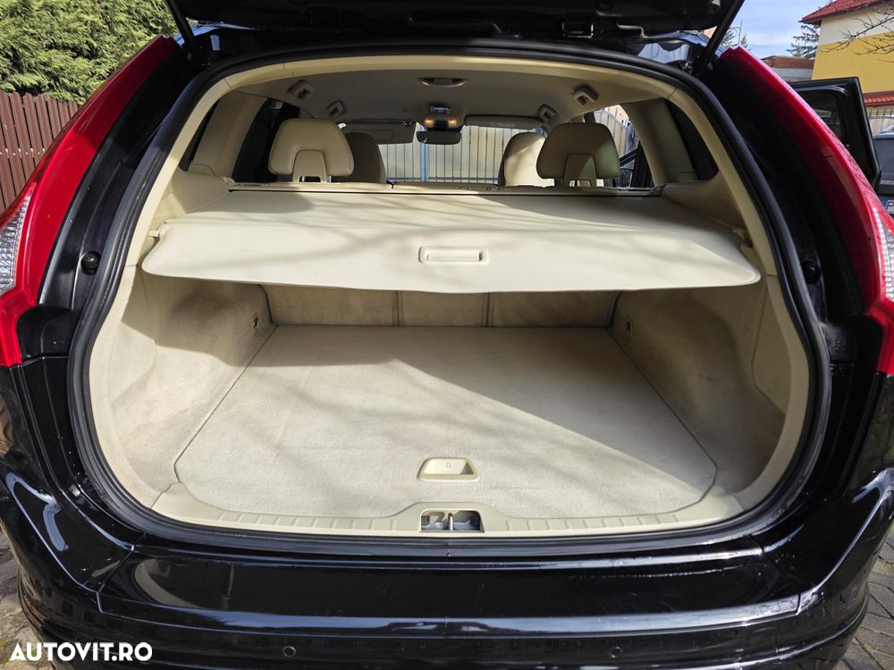 Volvo XC 60 - 8