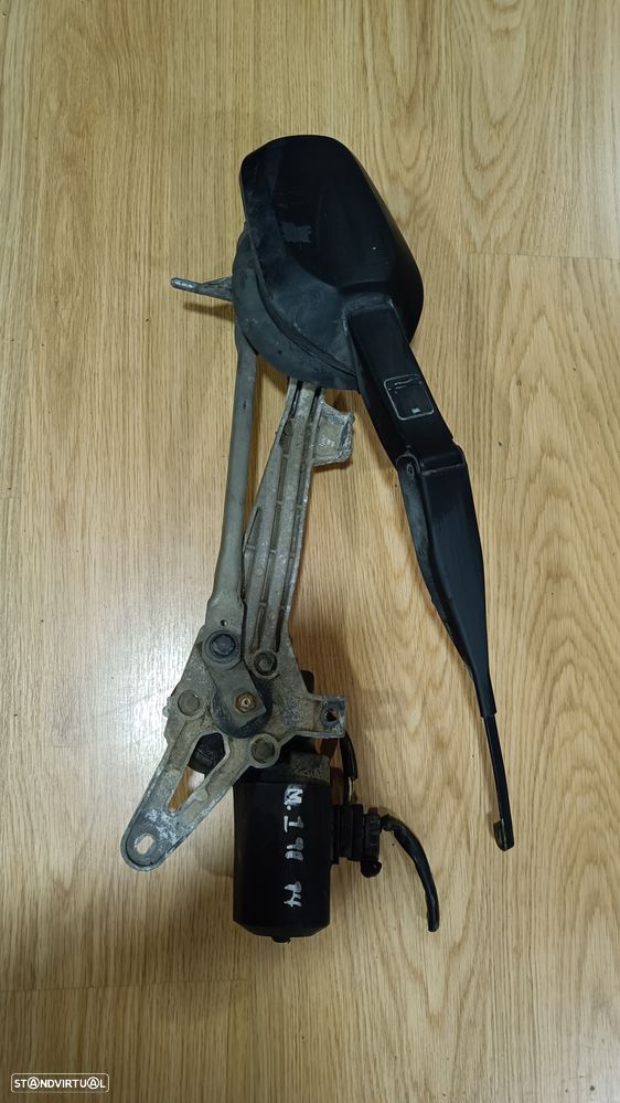 motor limpa vidros Mercedes 190 w201 - 1