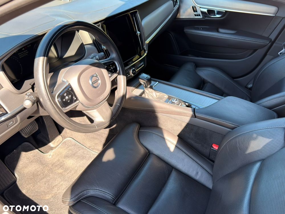 Volvo XC 90 D4 Geartronic RDesign - 12