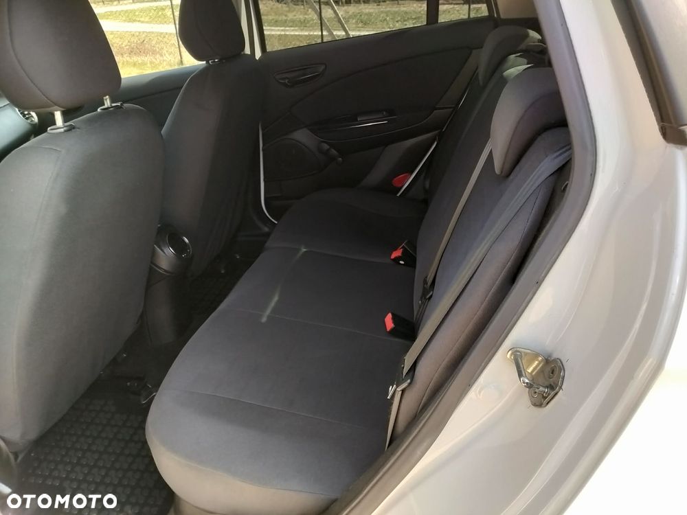 Fiat Bravo 1.4 16V Dynamic Euro5 - 6