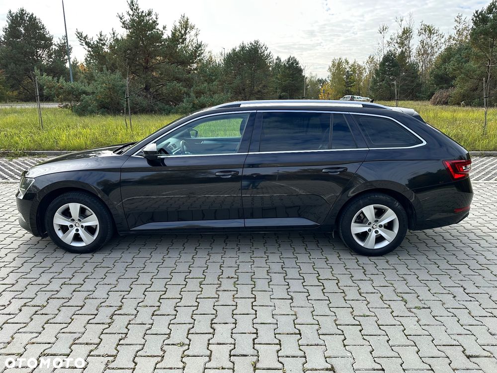 Skoda Superb 2.0 TDI 4x4 Ambition DSG - 4