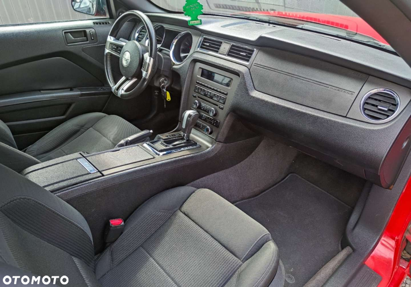 Ford Mustang - 29