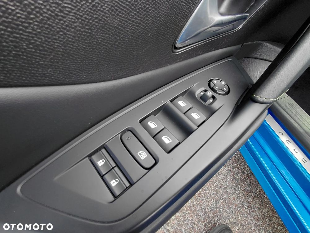 Peugeot 308 1.2 PureTech GT S&S EAT8 - 14