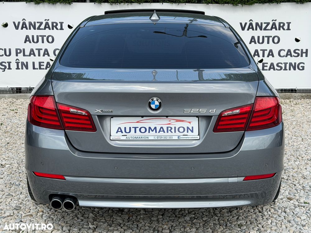 BMW Seria 5 525d xDrive - 9