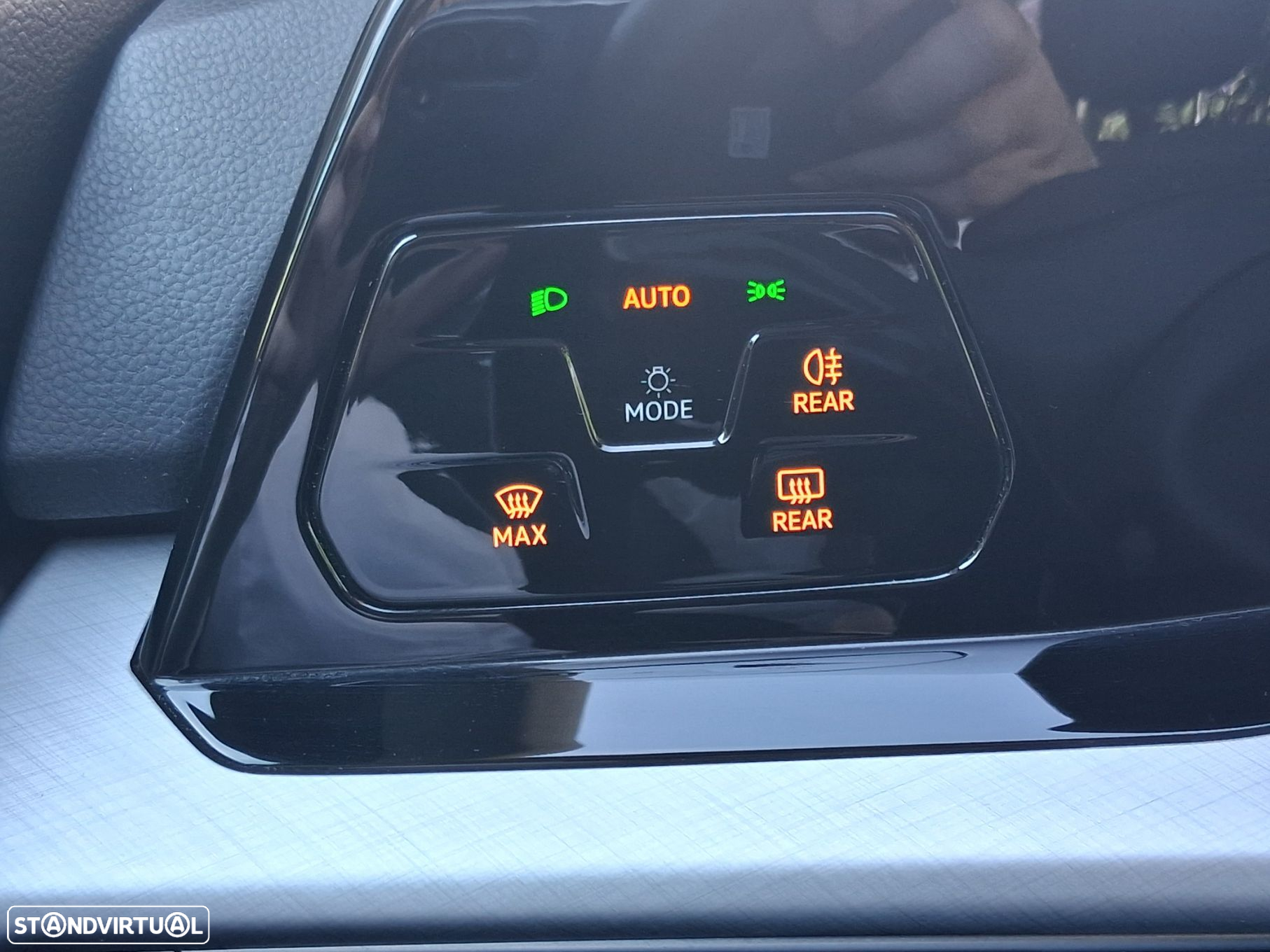 VW Golf 1.0 TSI Life - 42
