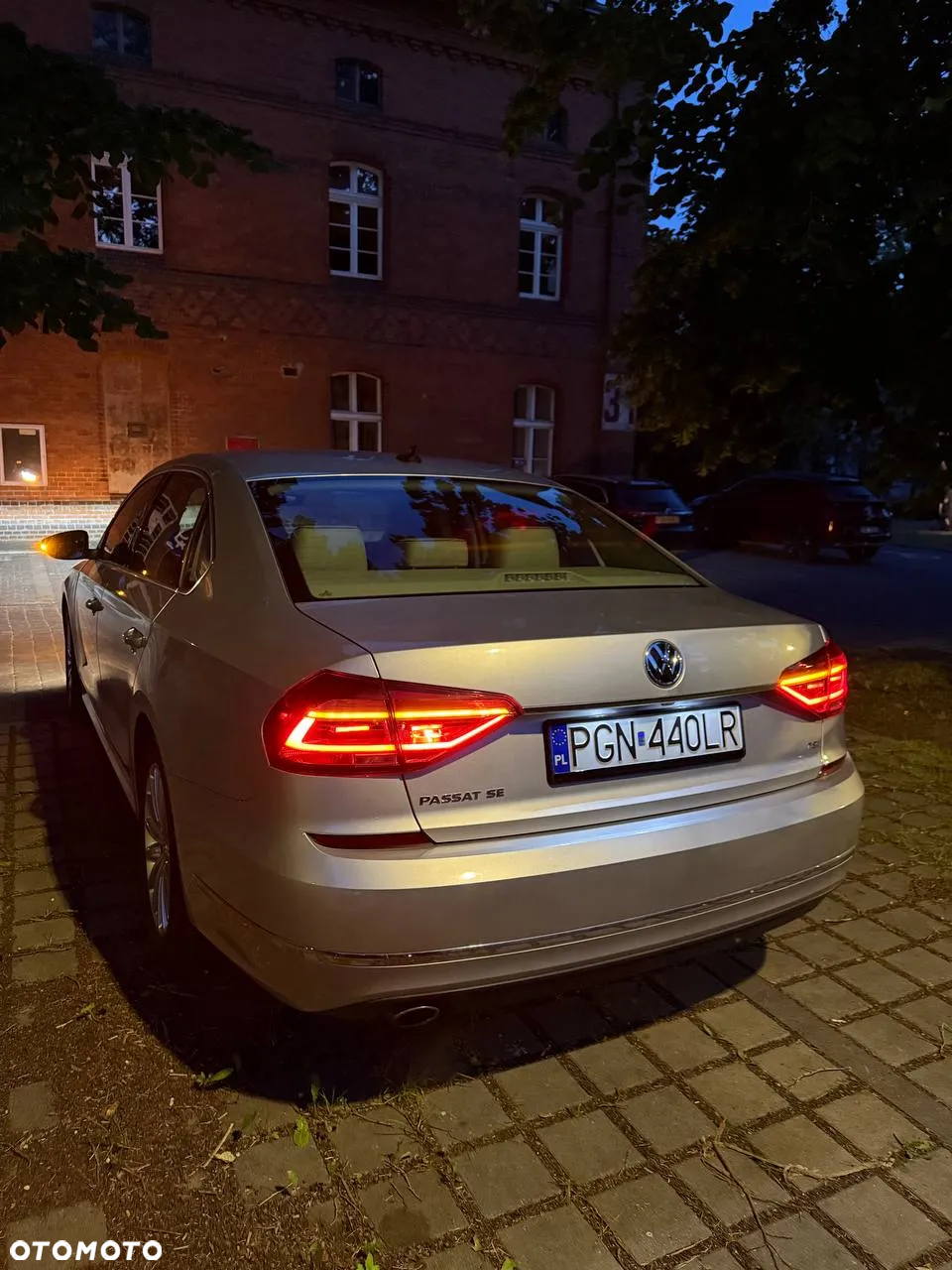 Volkswagen Passat 1.8 TSI BMT Highline DSG - 25