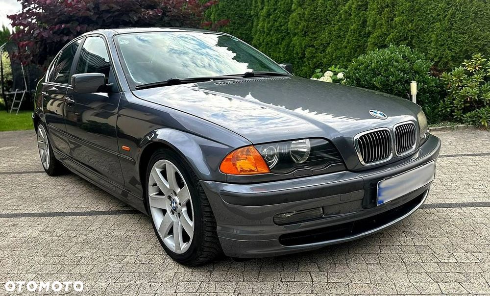 BMW Seria 3 - 2