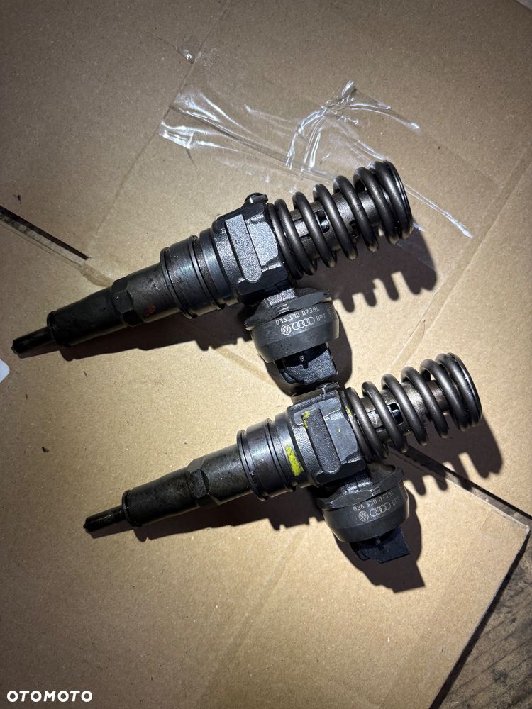 Pompowtryskiwacz Audi 038 130 073BL - 1