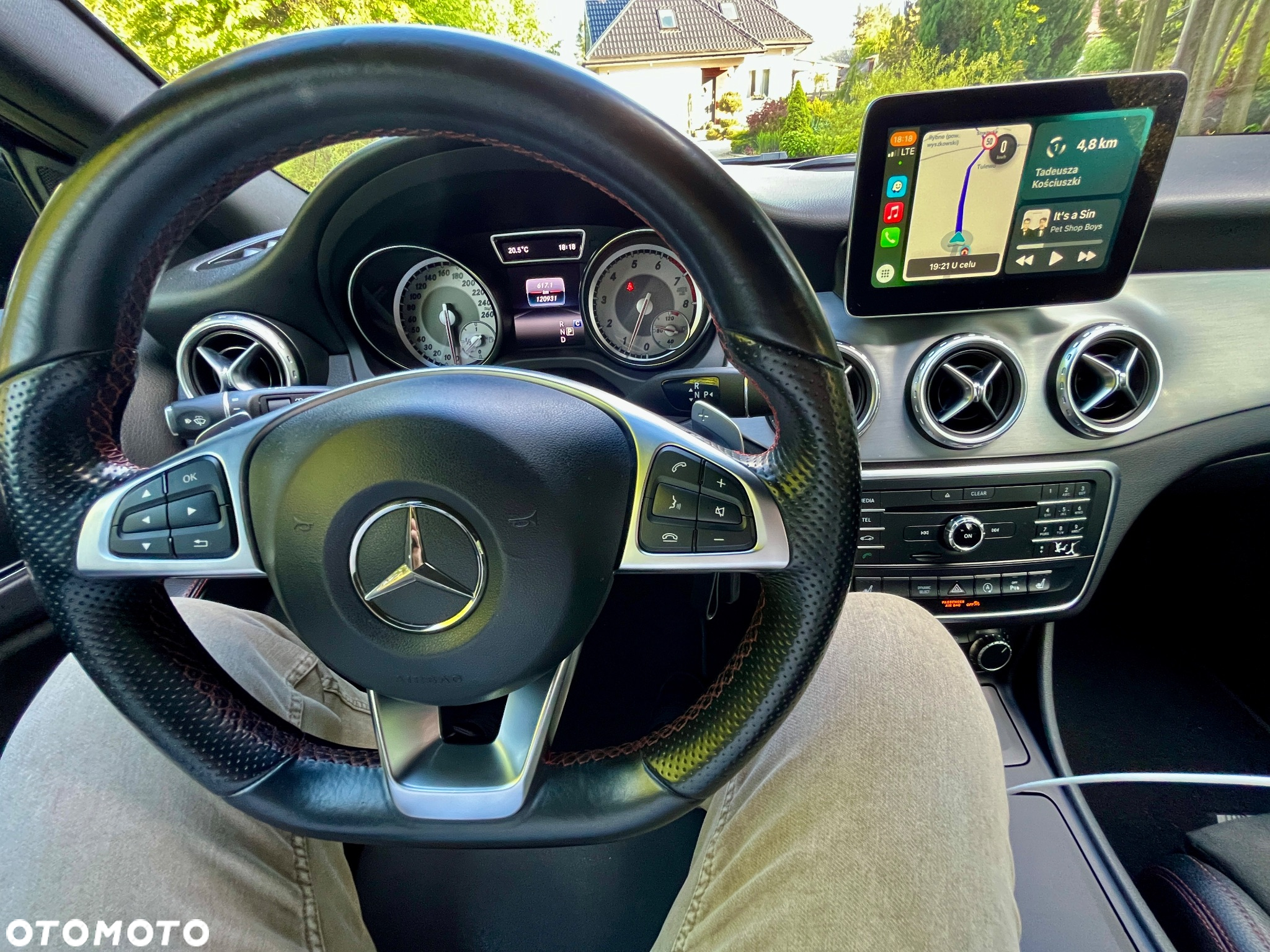 Mercedes-Benz GLA - 29