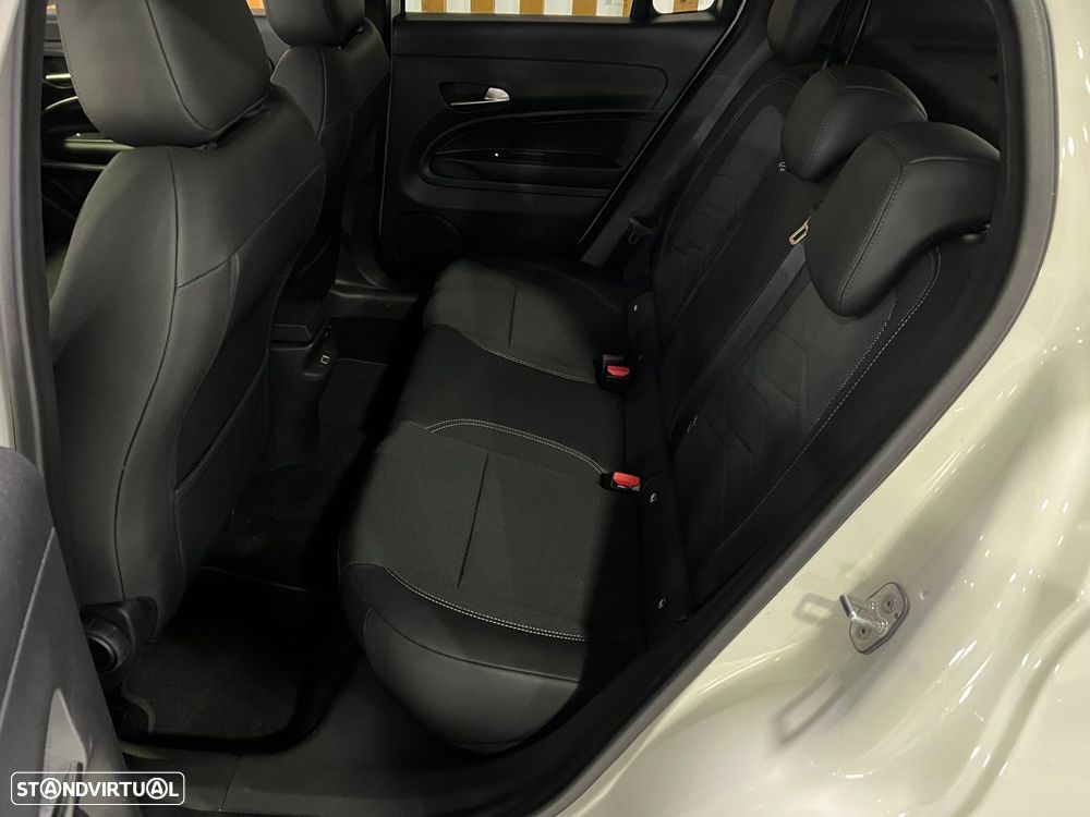 Jeep Avenger 1.2 GSE T3 Summit - 16