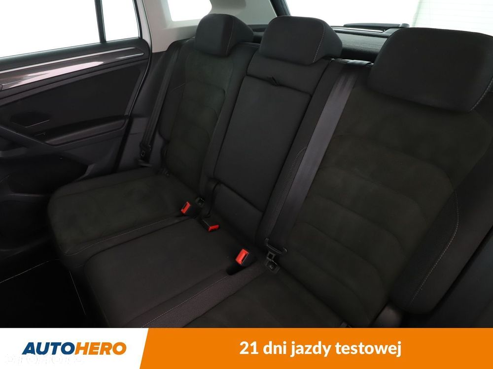Volkswagen Tiguan - 14