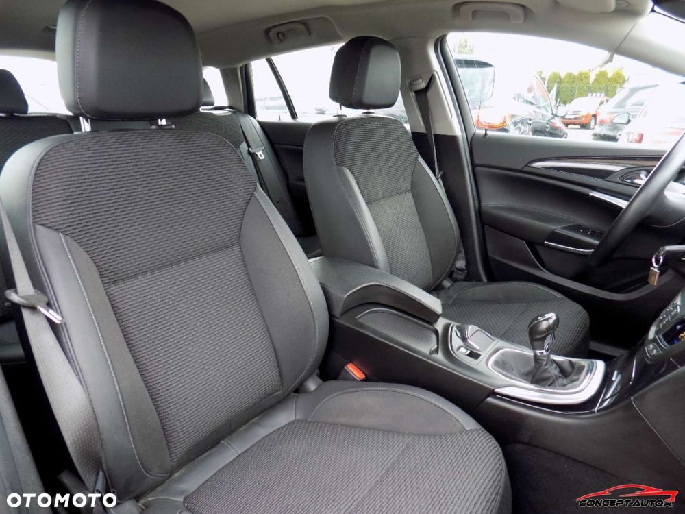 Opel Insignia - 23