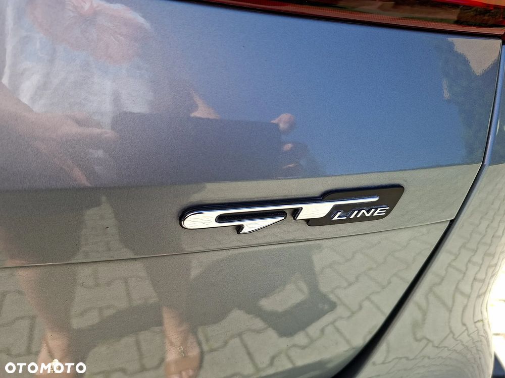 Kia Ceed - 11
