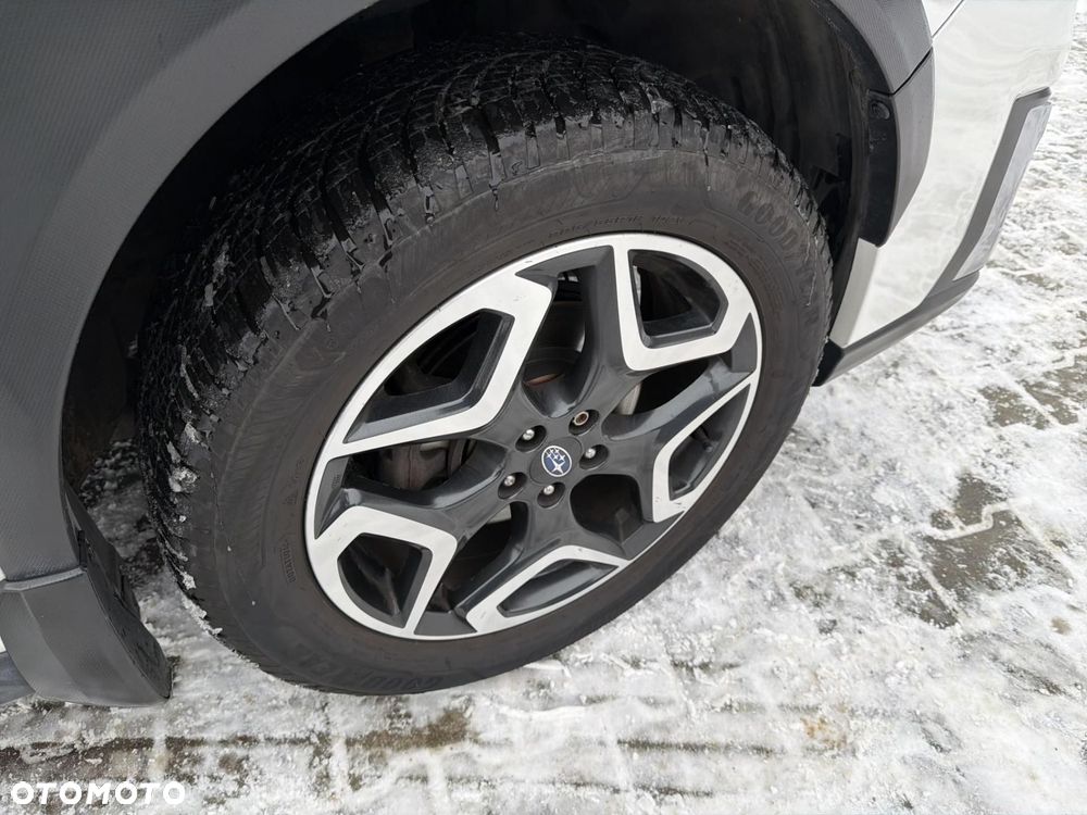 Subaru XV 2.0i-S Platinum (EyeSight) Lineartronic - 17