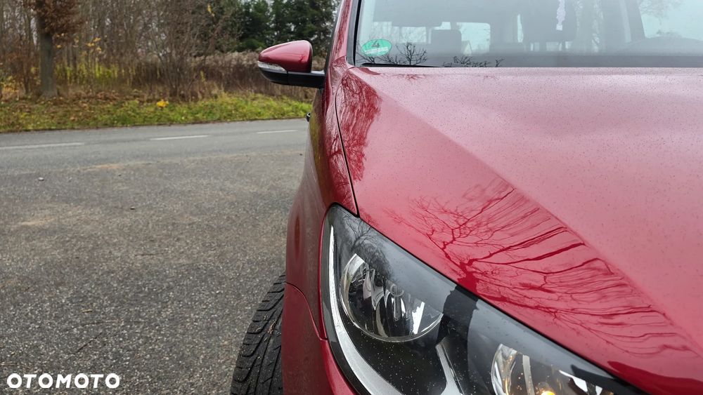 Volkswagen Touran 1.6 TDI DPF BlueMotion Technology Highline - 19