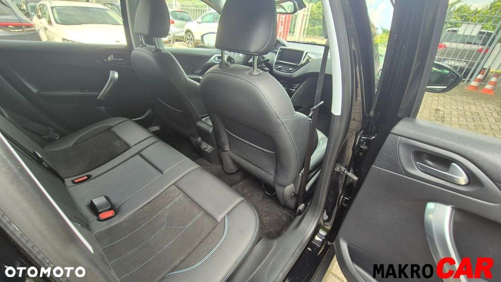 Peugeot 2008 1.2 Pure Tech Crossway S&S - 9