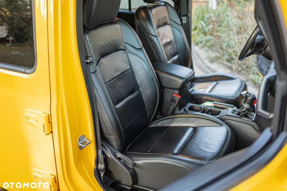Jeep Wrangler Unlimited GME 2.0 Turbo Sahara - 24