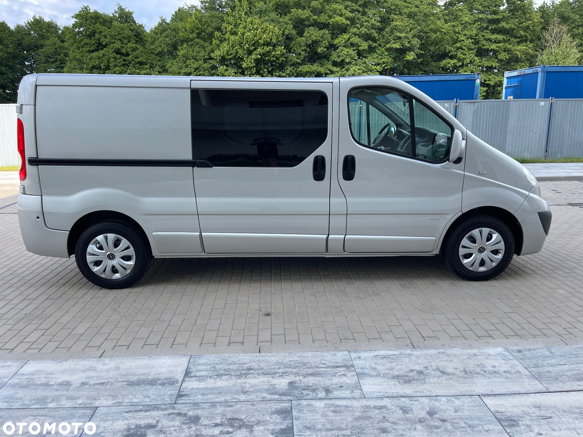Renault Trafic - 10