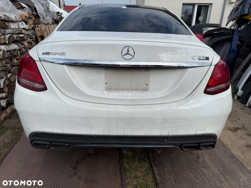 Mercedes-Benz Klasa C 63 S AMG 9G - 2