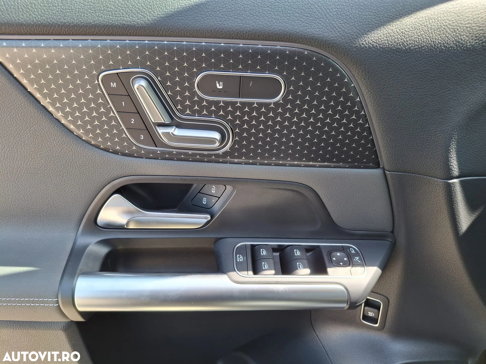 Mercedes-Benz EQA 250+ - 13