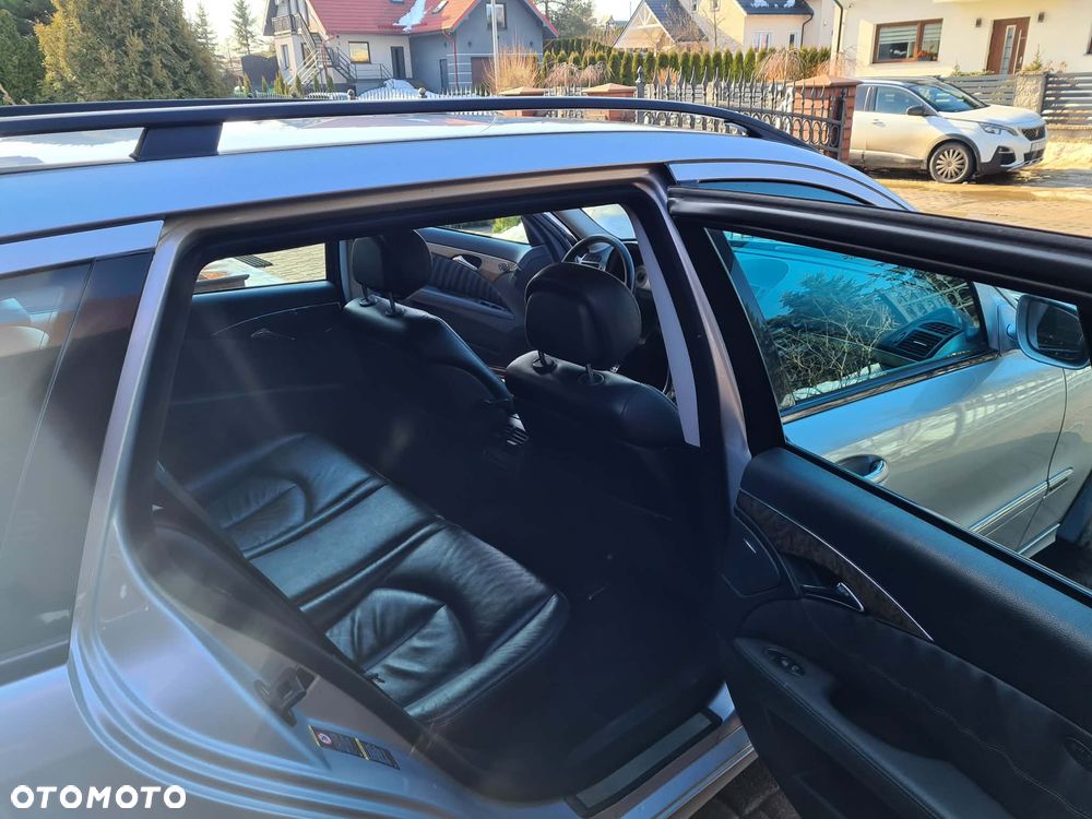 Mercedes-Benz Klasa E 320 CDI 4Matic Automatik Avantgarde DPF BusinessEDITION - 13