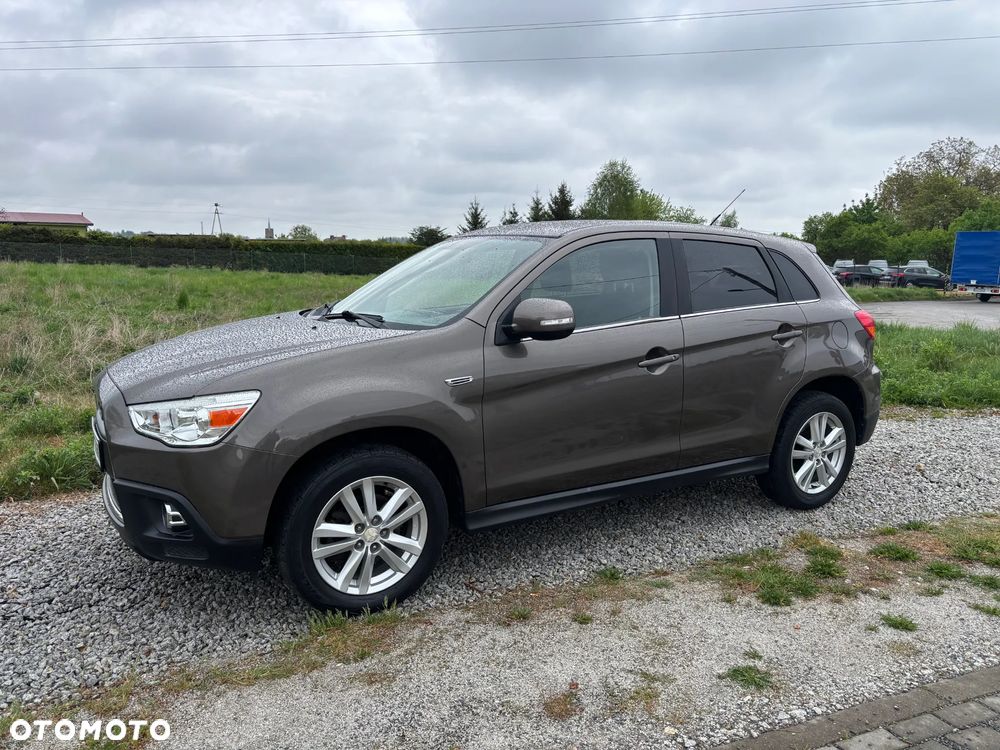 Mitsubishi ASX 1.8 DI-D 2WD Inform - 14