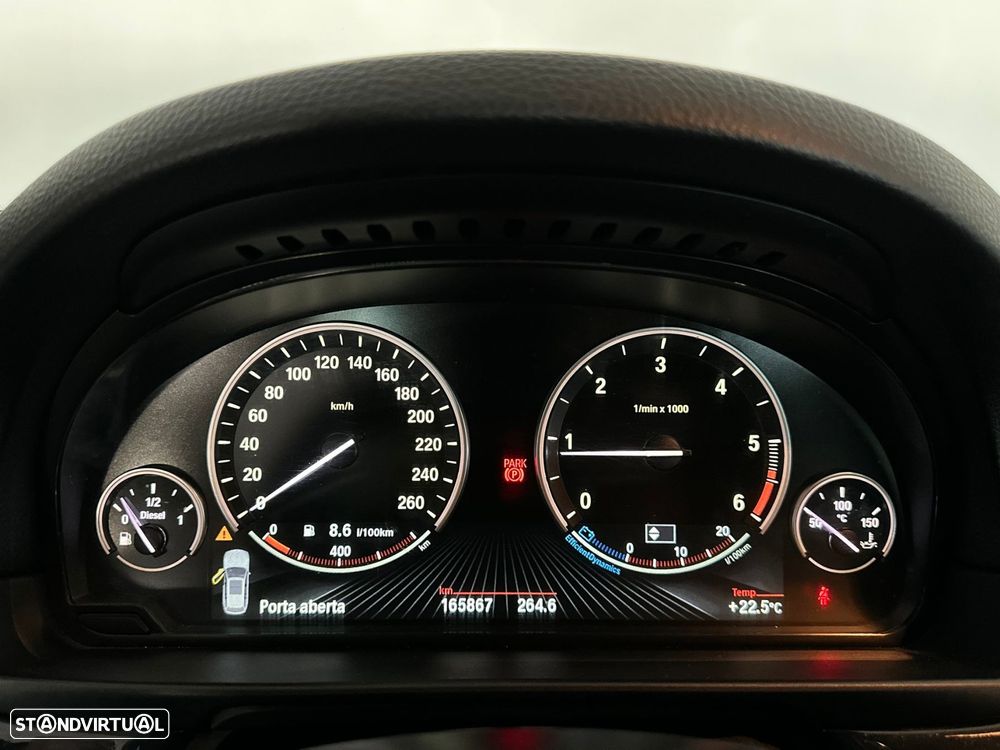 BMW 520 d Line Luxury - 24