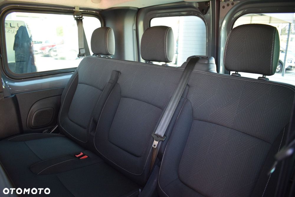 Renault Trafic 2.0 dCi EDC - 18