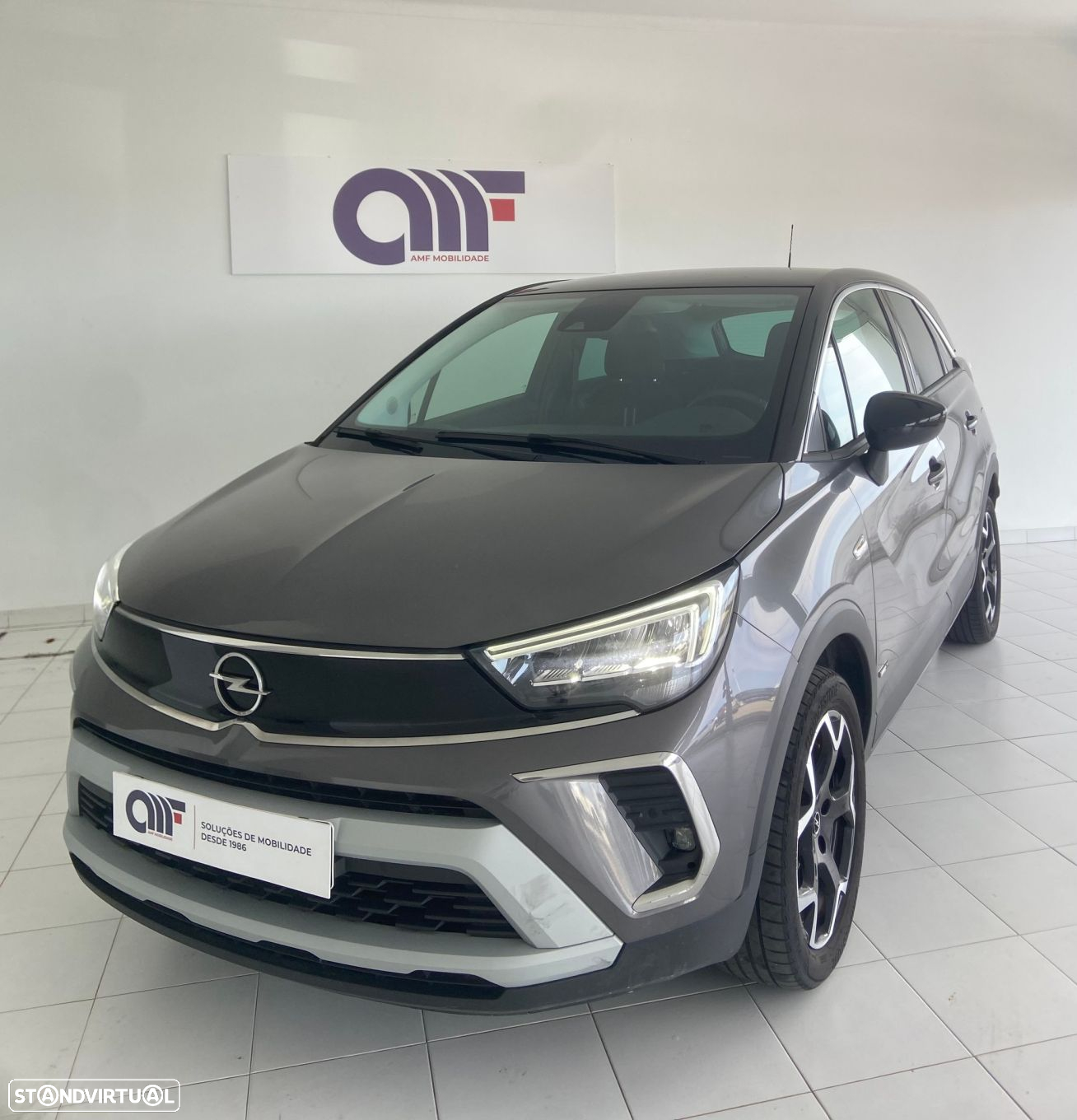 Opel Crossland 1.2 T Design & Tech - 2