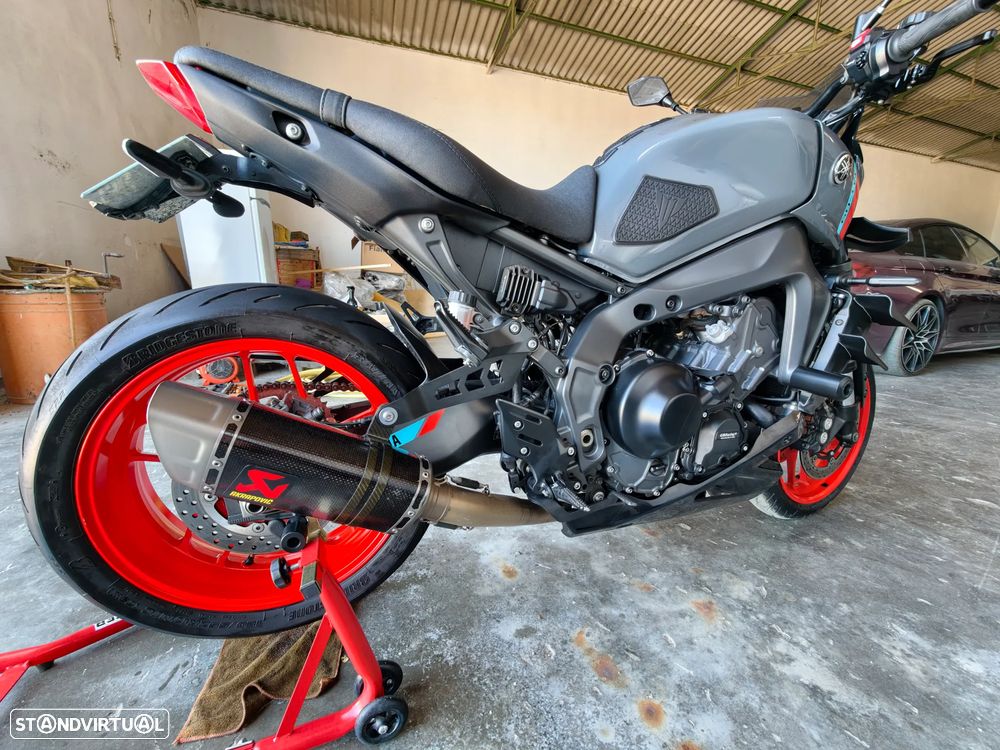 Yamaha MT-09 - 1