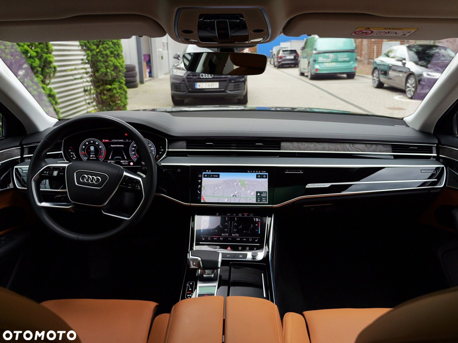 Audi A8 - 24