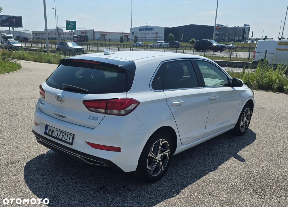 Hyundai i30 1.5 DPI Comfort - 2